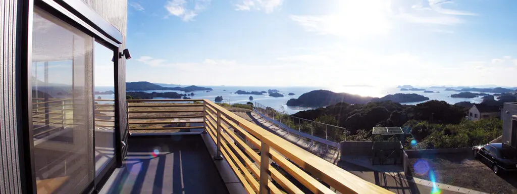 佐世保市の注文住宅：海を望むバルコニー（ダイケンのこだわり）